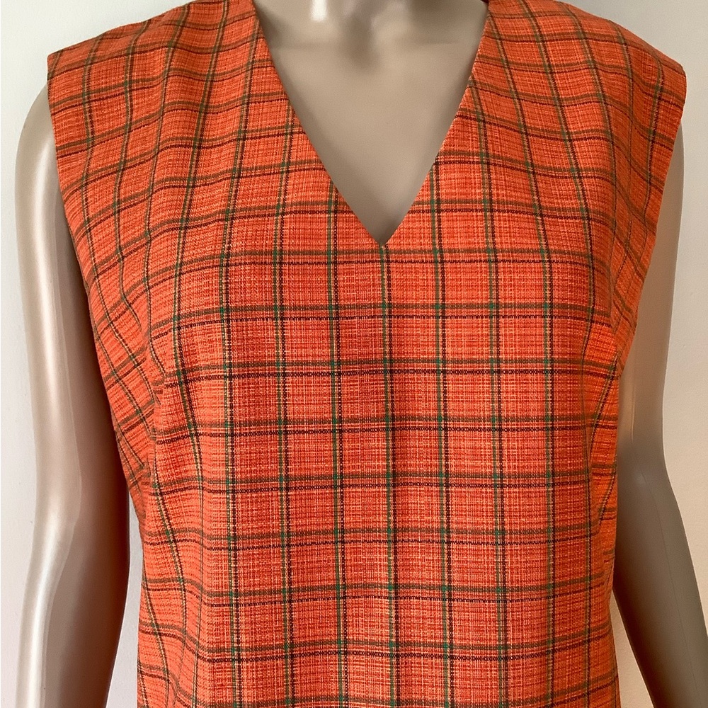 Vintage 60s mod go go orange and green sleeveless V-neck dress size medium